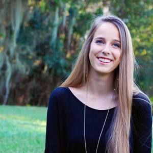 Meet your Posher, Brooke